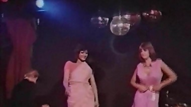 DO YOU WANNA TOUCH? - vintage hairy strippers