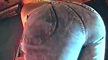 DOWN DOWN - vintage blonde tight denim jeans strip dance