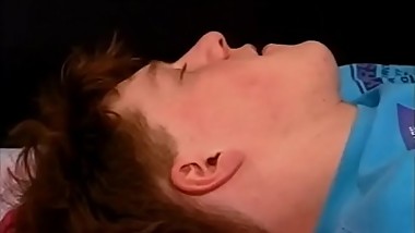 Luxurious bombshell fucks and deepthroats